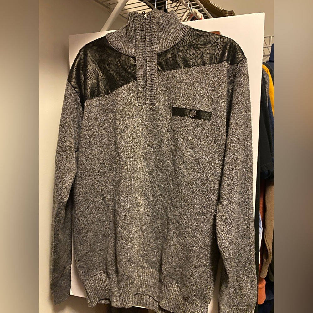 Men’s Sweater w/Slanted faux leather shoulders